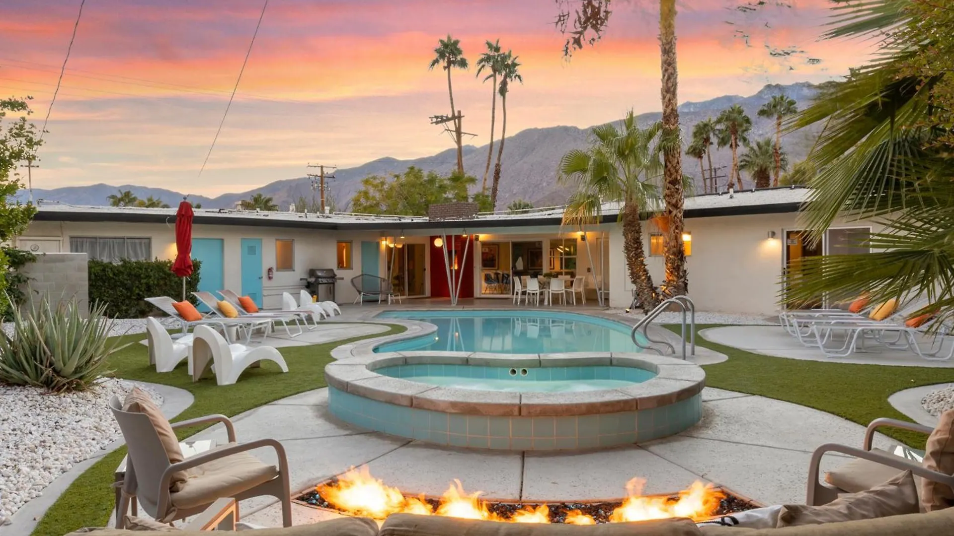 K0010 - The Retro House Villa Palm Springs