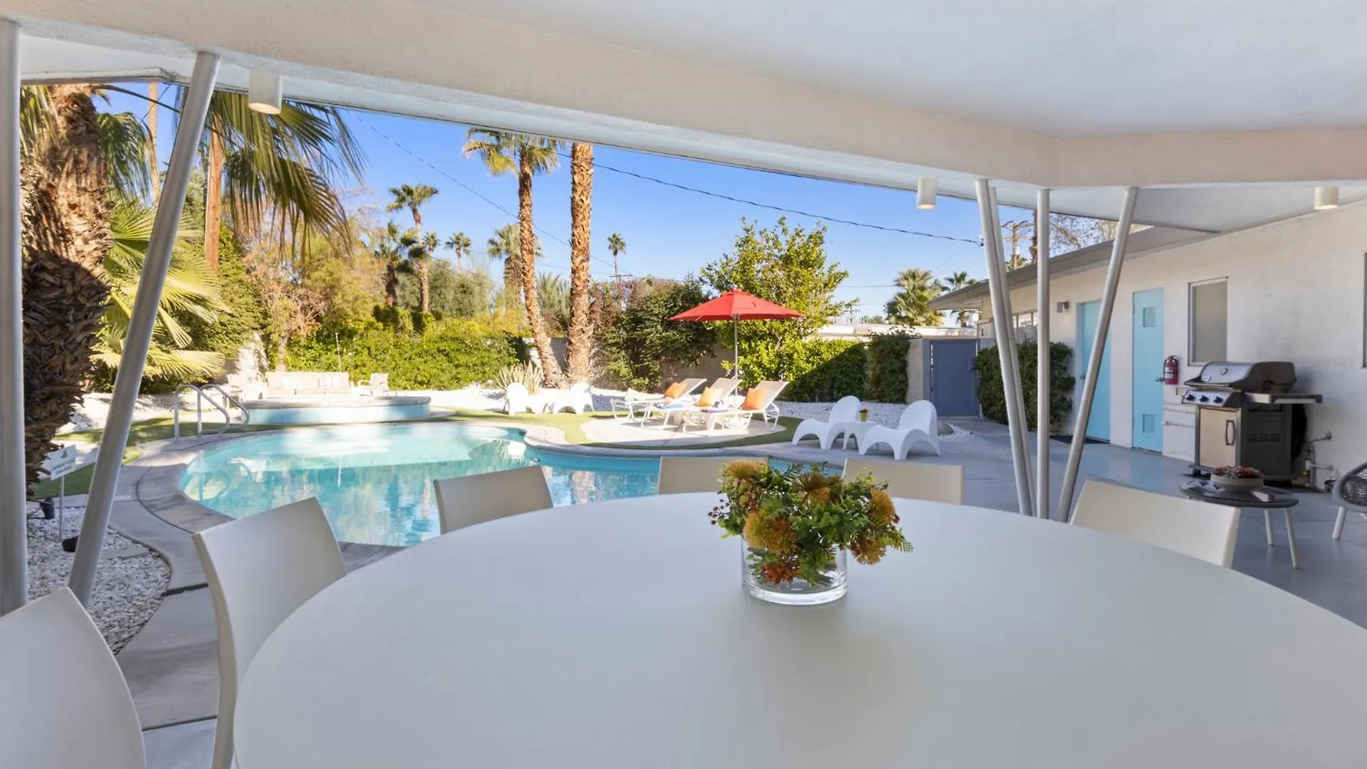 K0010 - The Retro House Villa Palm Springs